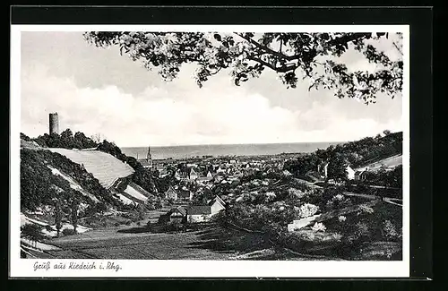 AK Kiedrich /Rhg., Winzerhaus, Ortschaft vom Hügel aus gesehen
