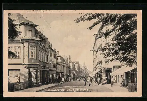 AK Glauchau Sa., Leipziger Strasse mit Passanten