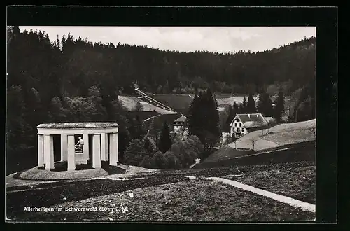 AK Allerheiligen /Schwarzwald, Teilansicht mit Denkmal