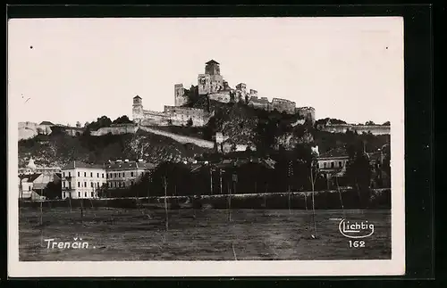 AK Trencin, Panorama mit Burg
