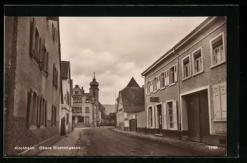 AK Kirchheim, Strasse Obere Kirchengasse mit Geschäft