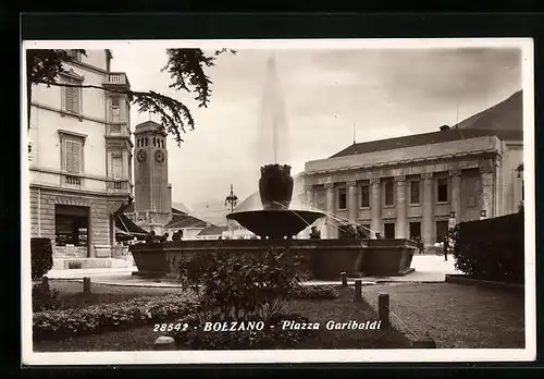 AK Bozano, Piazza Garibaldi