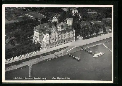 AK Bad Godesberg, Reinhotel Dreesen mit -Fahnen, Fliegeraufnahme