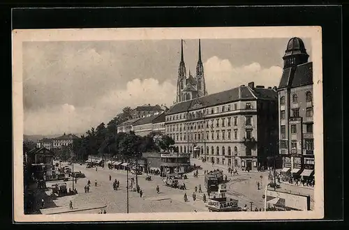 AK Brünn, vor dem Bahnhof mit Strassenbahn