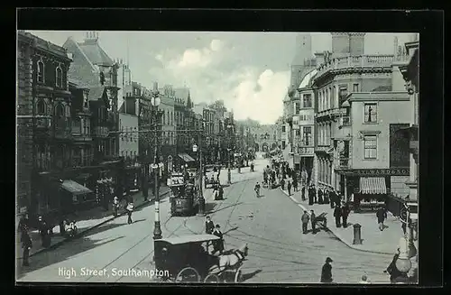 AK Southampton, High Street, Strassenpartie mit Strassenbahn