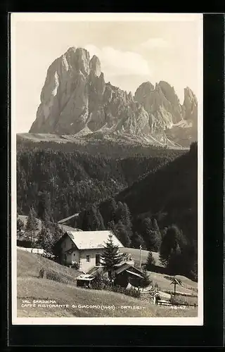 AK Ortisei, Caffè Ristorante S. Giacomo mit Bergpanorama