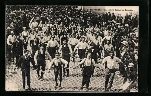 AK Echternach, Procession dansante, danseurs