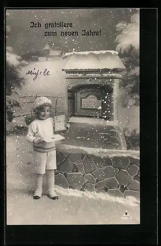 AK Kind mit Brief im Schnee am Briefkasten
