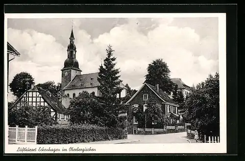 AK Eckenhagen, Strassenpartie im Luftkurort