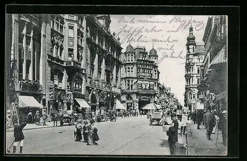 AK Berlin, belebte Friedrichstrasse mit Passanten und Kutschen