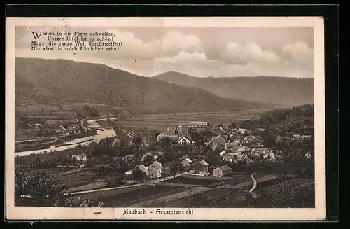 AK Maubach, Gesamtansicht über den Ort mit Bergen im Hintergrund