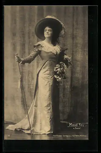 AK Opernsängerin Maud Fay in Tosca