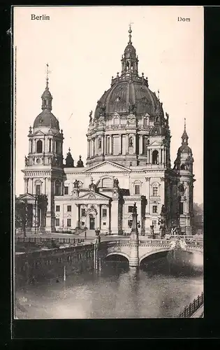 AK Berlin, Blick auf den Dom