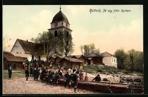 AK Rättvik, Pa väg fran kyrkan