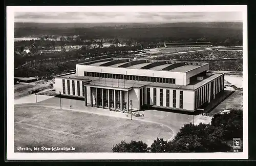 AK Berlin-Charlottenburg, Die Deutschlandhalle aus der Vogelschau