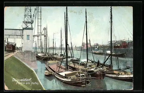 AK Düsseldorf, Hafenpartie mit Segelschiffen und Kran