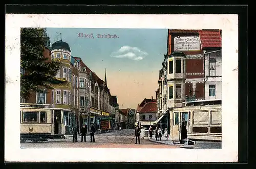 AK Moers, Steinstrasse mit Cafe und Strassenbahn