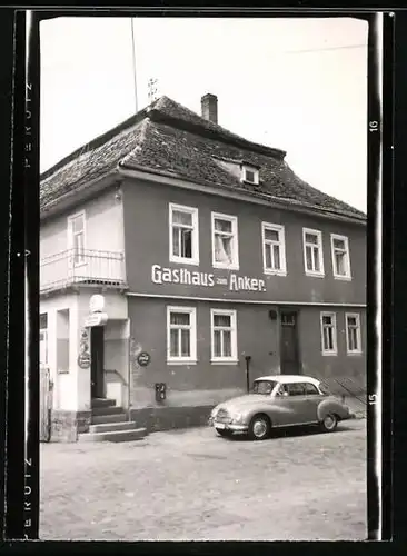 Fotografie unbekannter Fotograf, Ansicht Heubach, Gasthaus Zum Anker, Coca Cola Reklame und Auto DKW