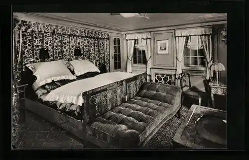 AK Passagierschiff D. New York der Hamburg-Amerika Linie, Innenansicht der Luxuskabine