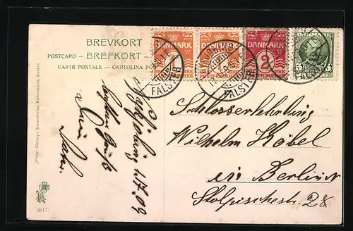 AK Guldborg, Strassenpartie mit Passantin