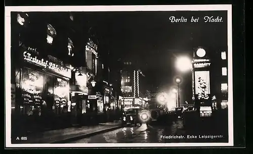 AK Berlin, Gasthaus Fürstenhof Friedrichstrasse Ecke Leipzigerstrasse mit bei Nacht