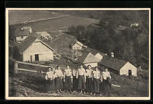 AK Jasina, Ortsansicht, ukrainische Trachten