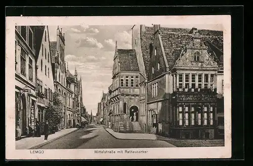 AK Lemgo, Mittelstrasse mit Rathauserker