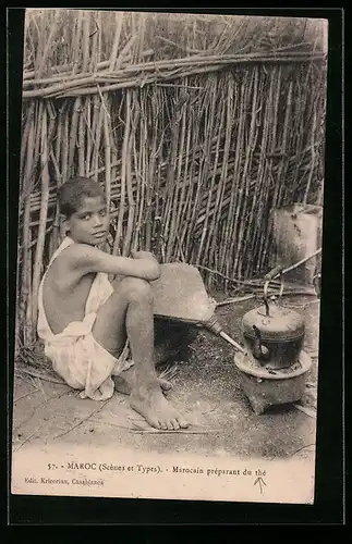 AK Maroc, Marocain préparant du thé