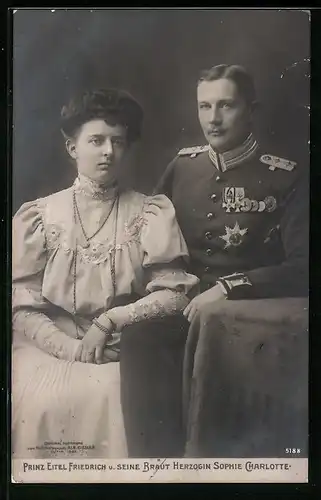 AK Prinz Eitel Friedrich von Preussen und seine Braut Herzogin Sophie Charlotte