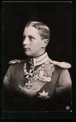 AK Prinz Eitel Friedrich von Preussen in Uniform mit Orden
