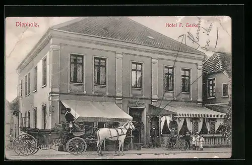 AK Diepholz, Hotel F. Gerke, Strassenansicht mit Kutsche