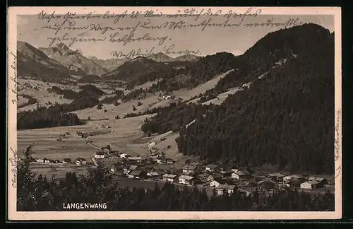 AK Langenwang / Allgäu, Ortsansicht aus der Vogelschau
