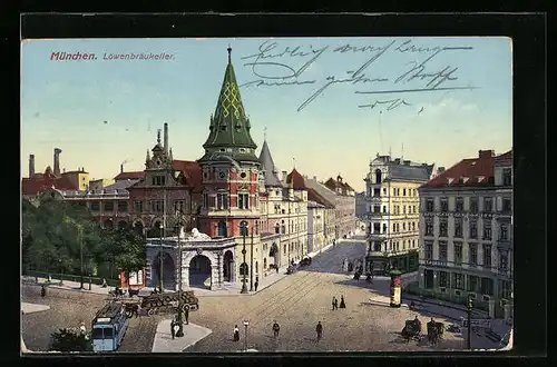 AK München, Löwenbräukeller mit Strassenkreuzung aus der Vogelschau, mit Strassenbahn