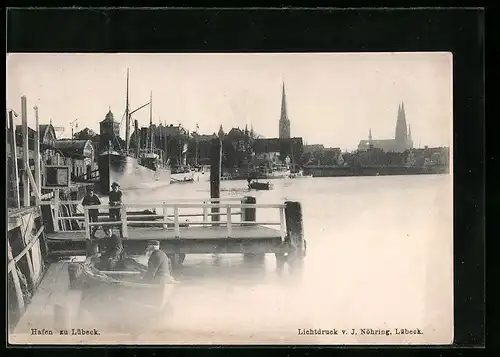 AK Lübeck, Hafen mit Booten