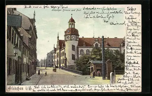 AK Glauchau i. S., Leipziger Strasse mit Geschäft und Post
