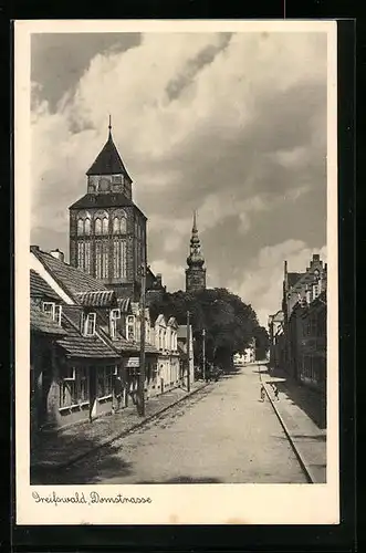 AK Greifswald, Kirchen von der Domstrasse aus gesehen