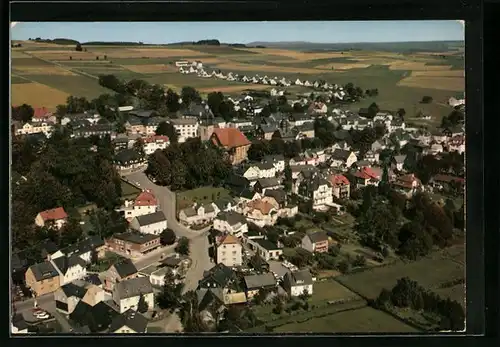 AK Bad Steben im Frankenwald, Generalansicht der Stadt, Fliegeraufnahme