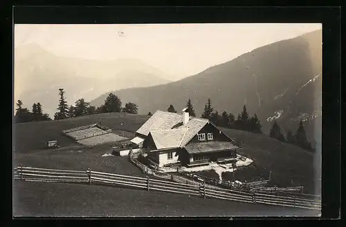 AK Bad Ischl, Blick auf die Hoisnradalm mit Talpanorama