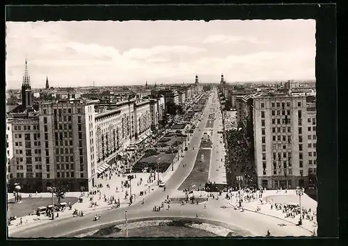 AK Berlin, Stalinallee aus der Vogelschau