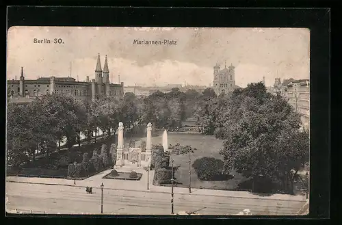 AK Berlin-Kreuzberg, Mariannen-Platz mit Denkmal