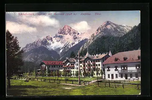 AK Schluderbach /Ampezzo, Ortspartie mit Rotwand