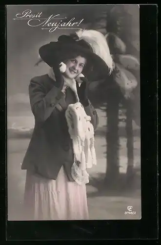 Foto-AK GL Co 3708 /2: Frau posiert mit Hut, Neujahrsgruss