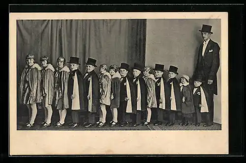 AK Magdeburg, Heep`s Liliputaner-Künstler-Truppe