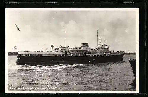 AK Passagierschiff Prinses Beatrix, Hoek van Holland