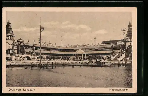 AK Berlin-Halensee, Lunapark, Hauptterrassen vom Wasser gesehen