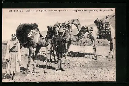 AK Egypte, Egyptian Coast guards by the pyramids