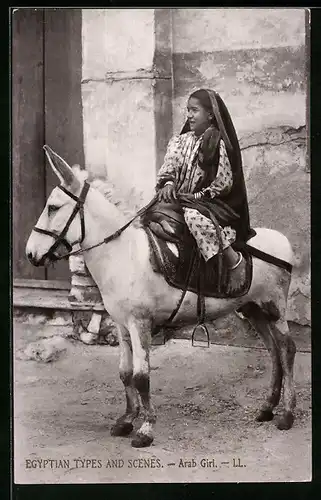 AK Egyptian Types and Scenes, Arab Girl