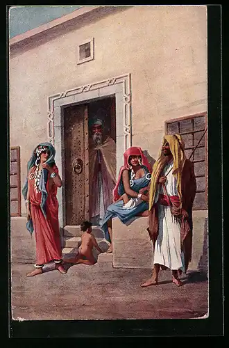 AK Frauen und Männer in typischer Tracht vor einem Gebäude, arabische Volkstypen