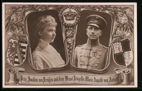 AK Prinz Joachim von Preussen und Braut Prinzessin Marie Auguste von Anhalt, Wappen