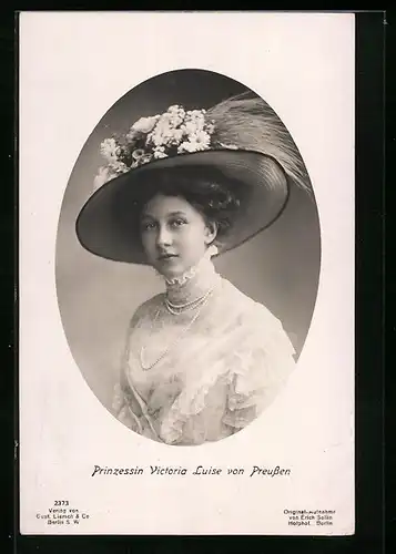 AK Prinzessin Victoria Luise von Preussen mit Hut